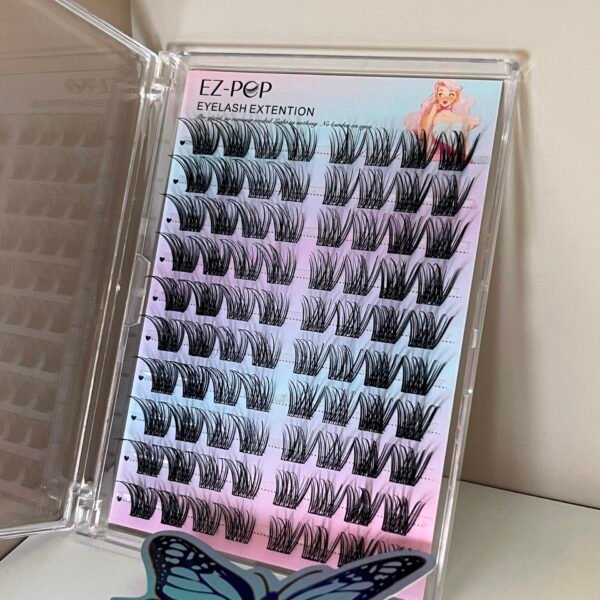 GLUE FREE EYELASHES